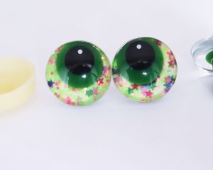 Lemon disc color 25mm 3D offcentre eyes green pupil with print white dot  toy eyes with sinker washer -S9