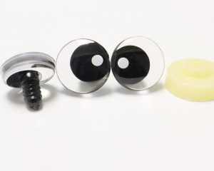 25mm clear 3D offcentre eyes with one white dot with sinker hard washer